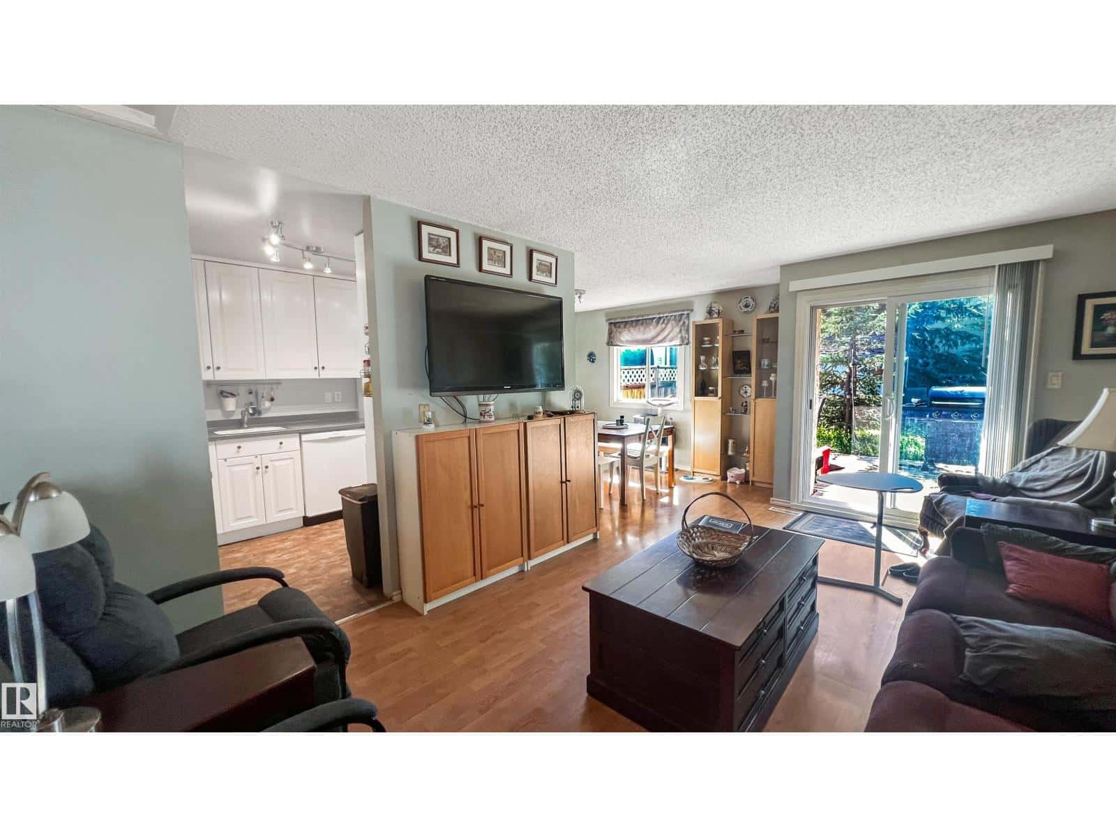 , Devon, Alberta — Devon, Alberta - Photo 4 of 48