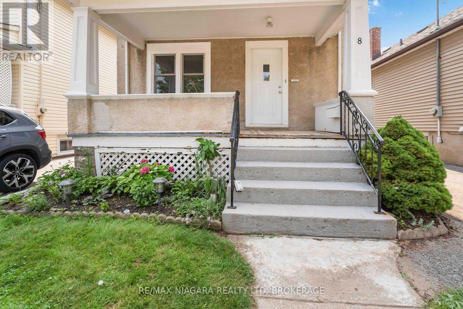 , St. Catharines (Downtown), Ontario — St. Catharines (Downtown), Ontario - Photo 3 of 44