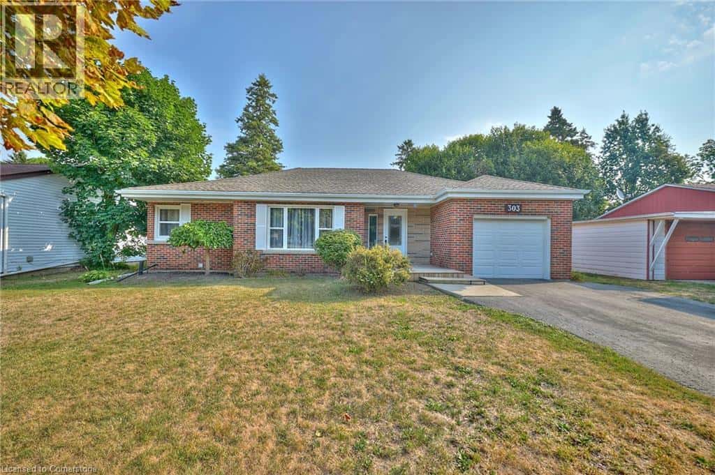 , Dunnville, Ontario — Dunnville, Ontario - Photo 3 of 42