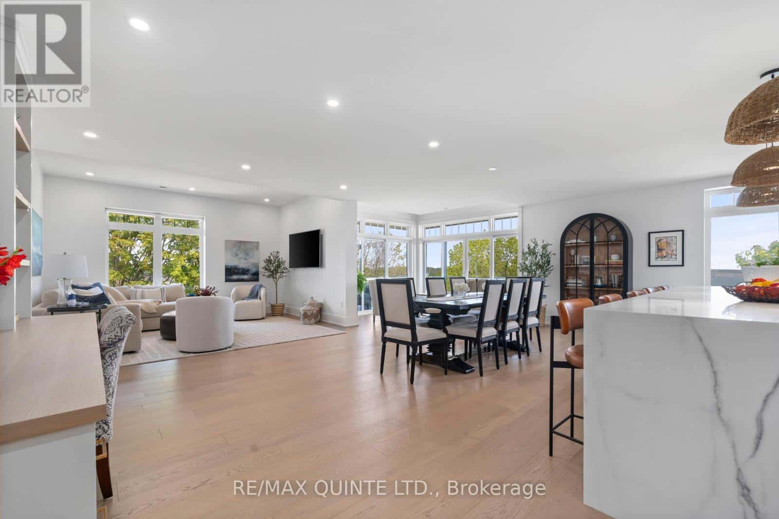 , Prince Edward County (Picton Ward), Ontario — Prince Edward County (Picton Ward), Ontario - Photo 4 of 30