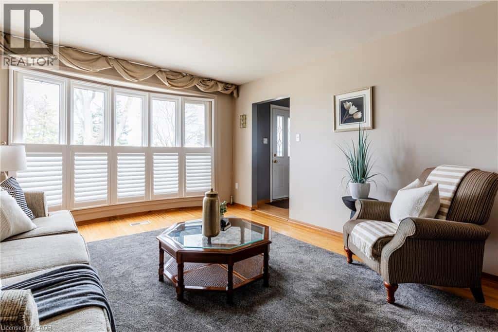 , Hamilton, Ontario — Hamilton, Ontario - Photo 5 of 49