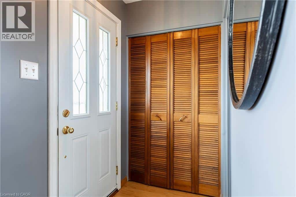 , Hamilton, Ontario — Hamilton, Ontario - Photo 4 of 49