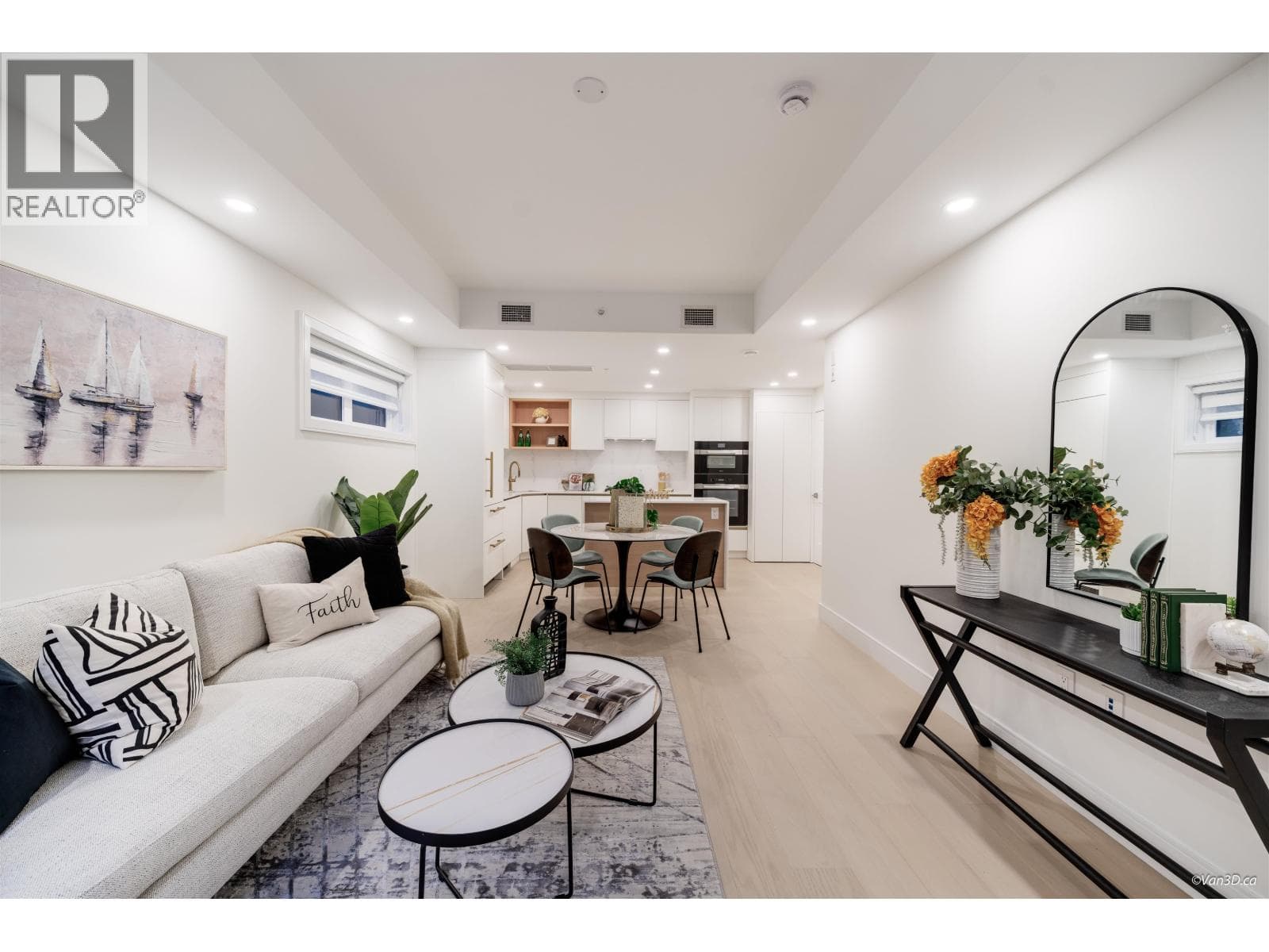 , Vancouver, — Vancouver - Main photo