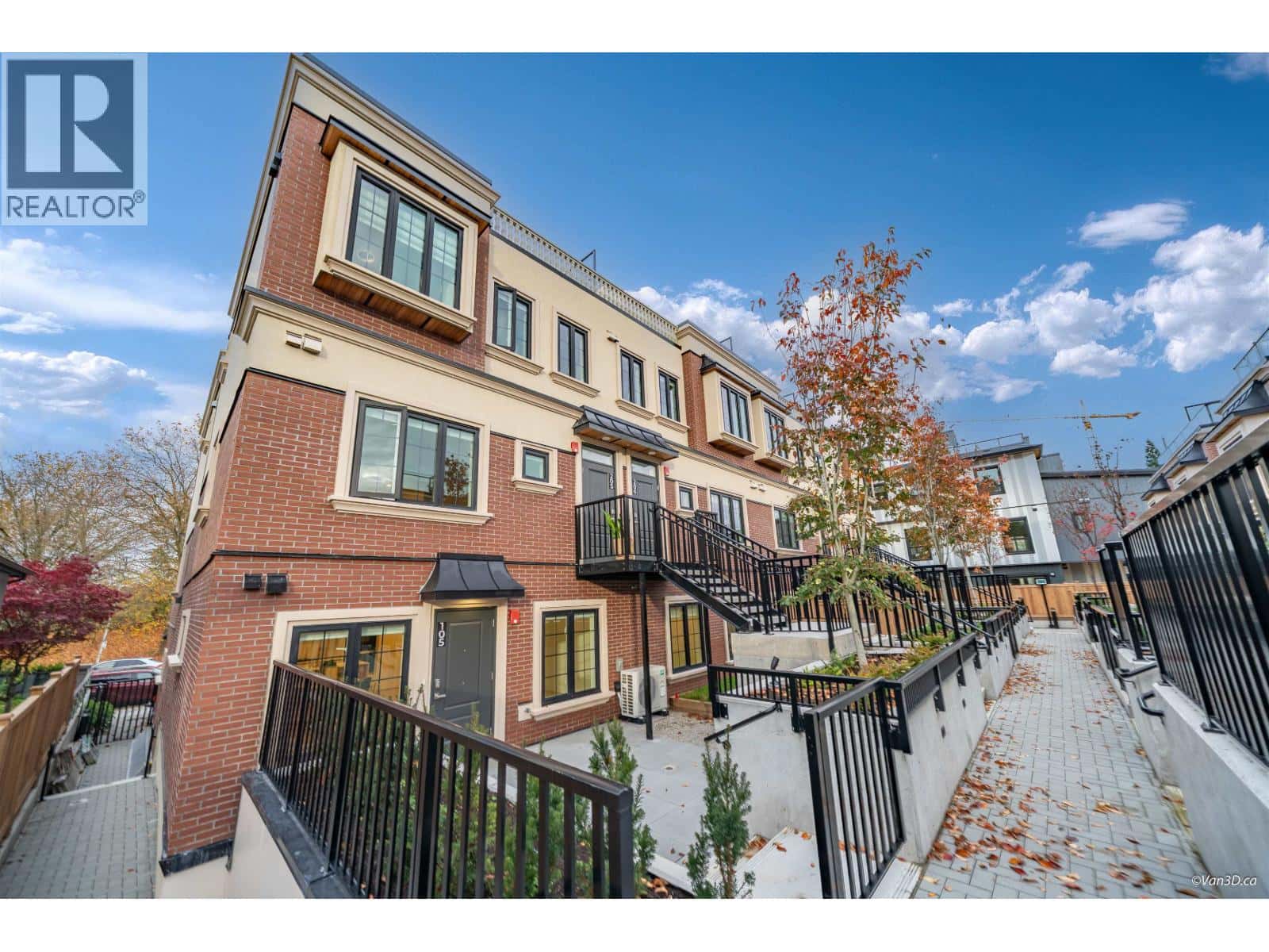 , Vancouver, British Columbia — Vancouver, British Columbia - Photo 3 of 64