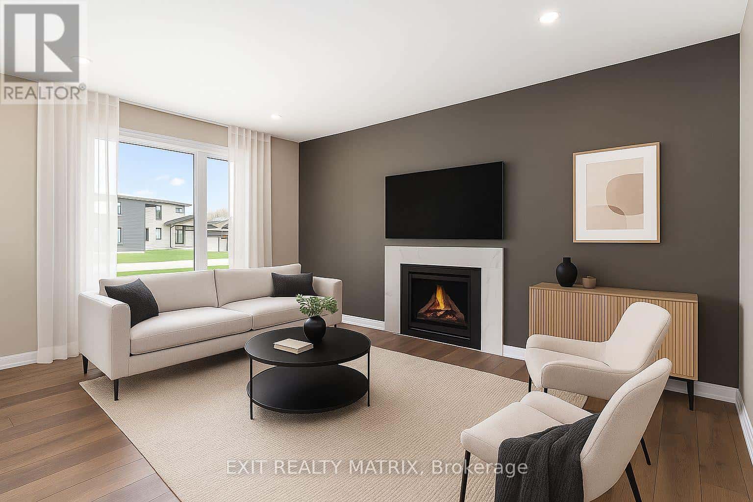 , Russell, Ontario — Russell, Ontario - Photo 3 of 44