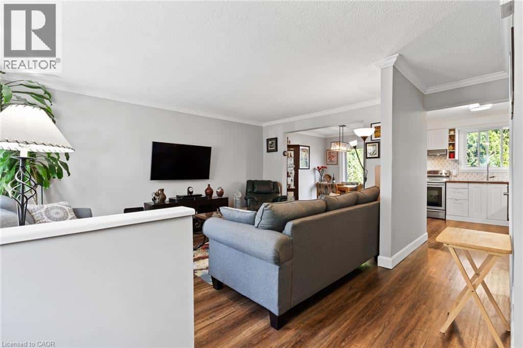 , Niagara Falls, — Niagara Falls - Photo 5 of 26