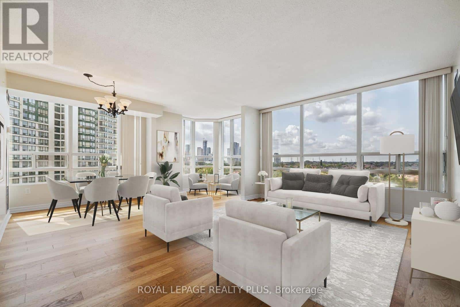 , Mississauga (Hurontario), — Mississauga (Hurontario) - Photo 4 of 28