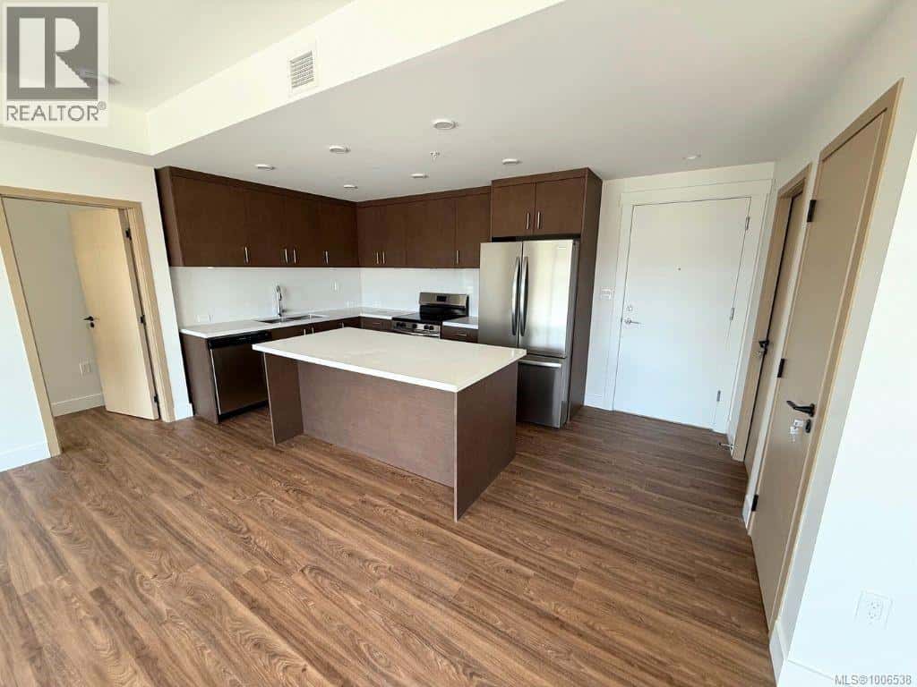 , Nanaimo, British Columbia — Nanaimo, British Columbia - Photo 3 of 40