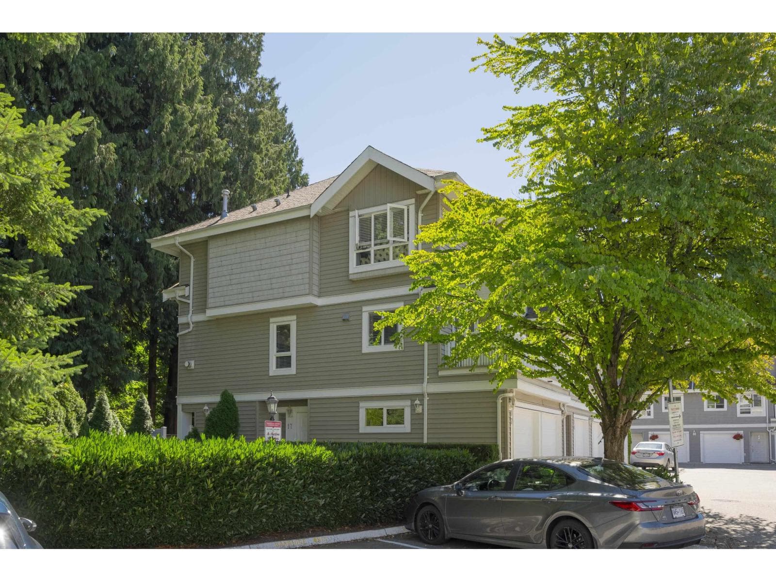 , Langley, — Langley - Main photo