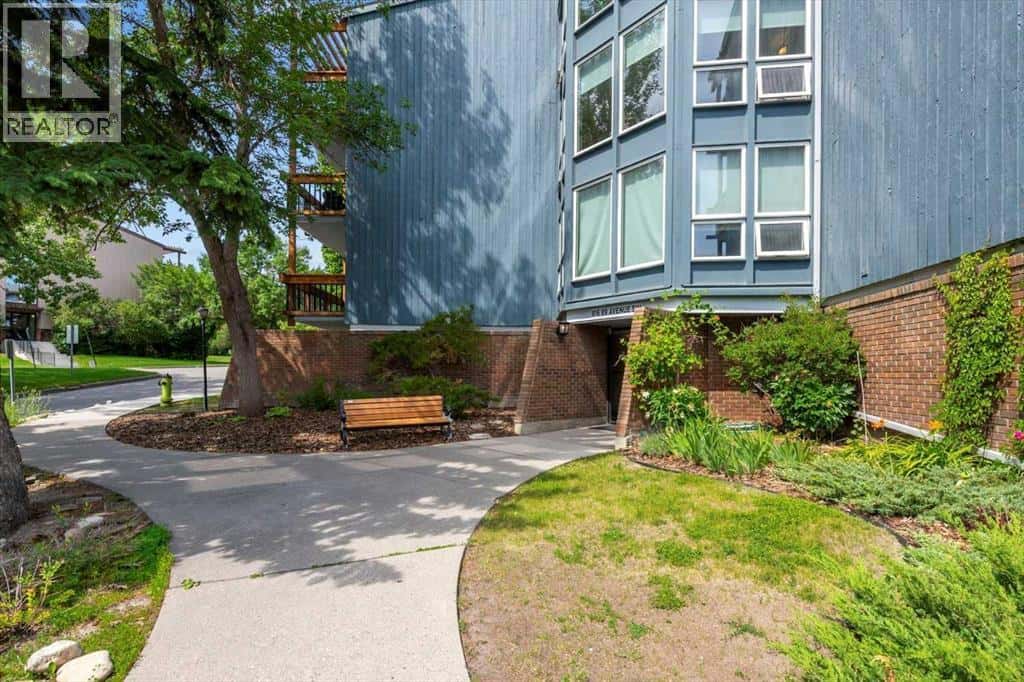 , Calgary, — Calgary - Photo 2 of 58