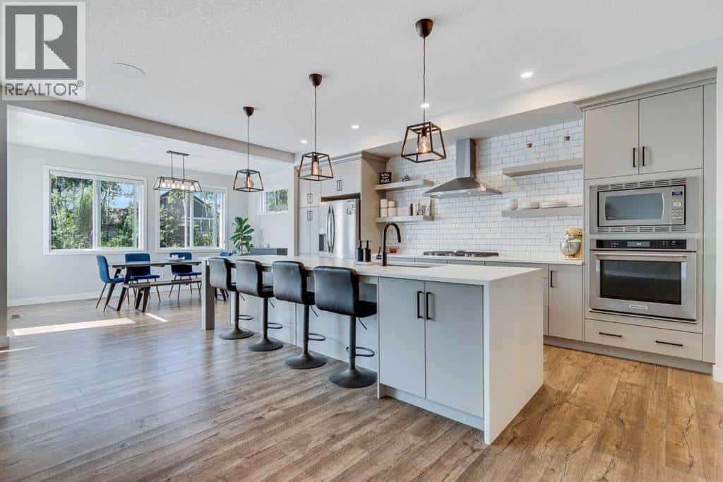 , Calgary, Alberta — Calgary, Alberta - Photo 4 of 100