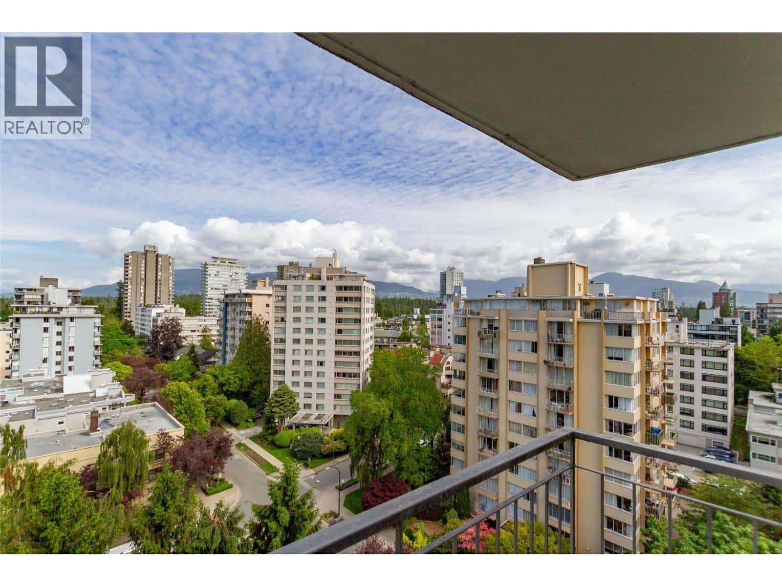 , Vancouver, British Columbia — Vancouver, British Columbia - Photo 5 of 27