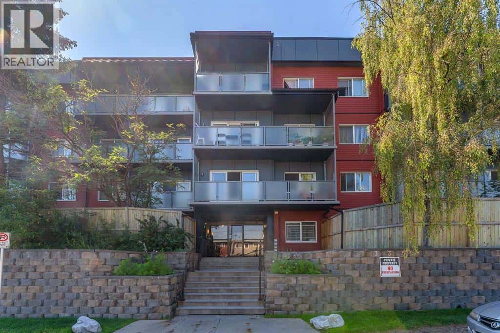 , Calgary, Alberta — Calgary, Alberta - Photo 3 of 50