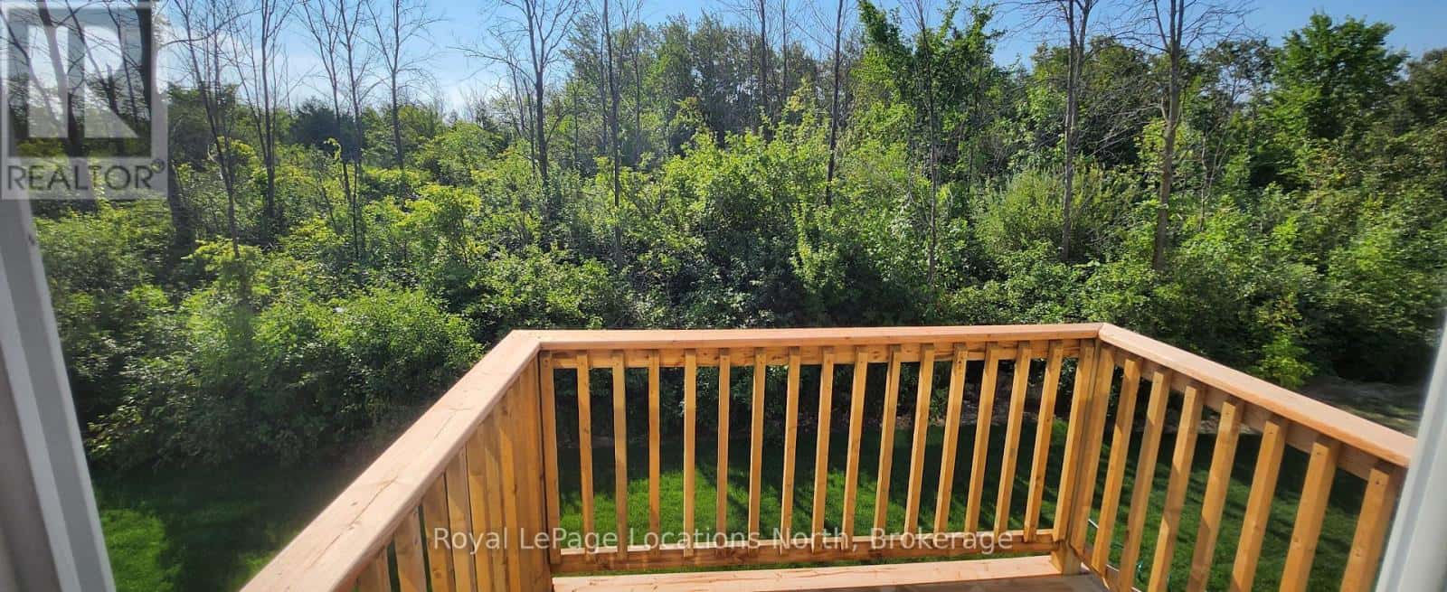 , Blue Mountains, Ontario — Blue Mountains, Ontario - Photo 4 of 29