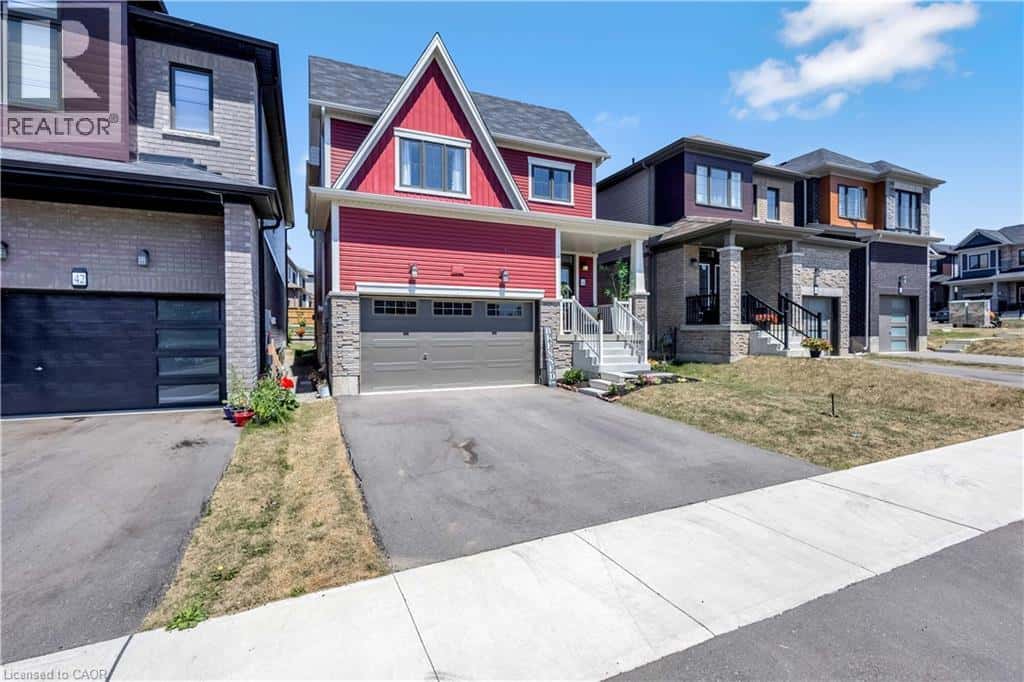 , Caledonia, Ontario — Caledonia, Ontario - Photo 2 of 74