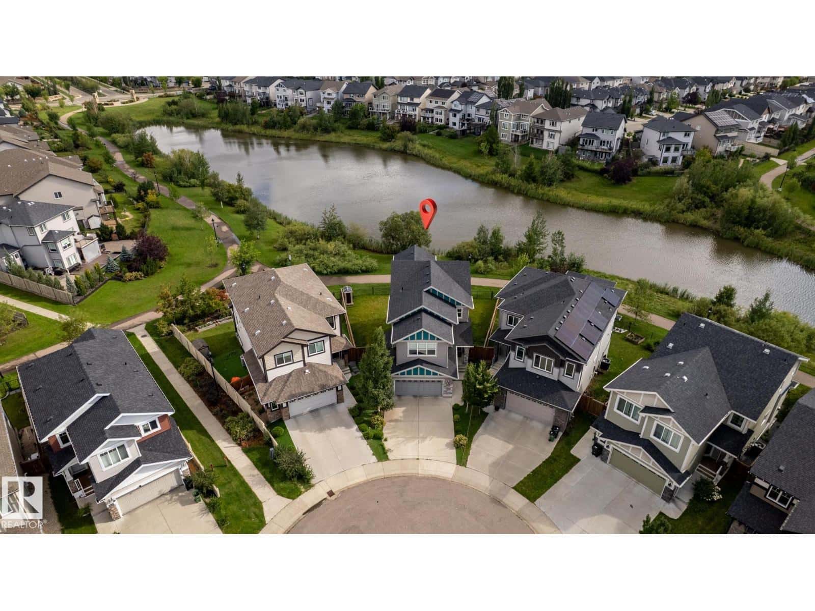 , Edmonton, — Edmonton - Photo 2 of 51