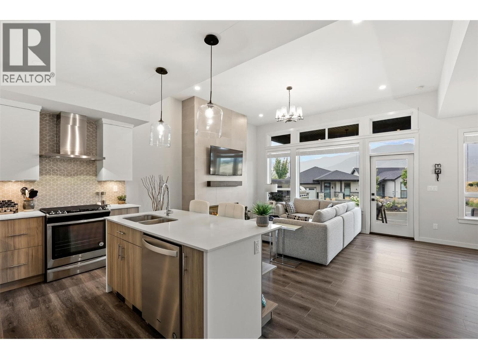 , Kamloops, — Kamloops - Main photo