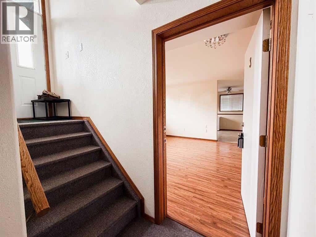 , Beaverlodge, Alberta — Beaverlodge, Alberta - Photo 2 of 48