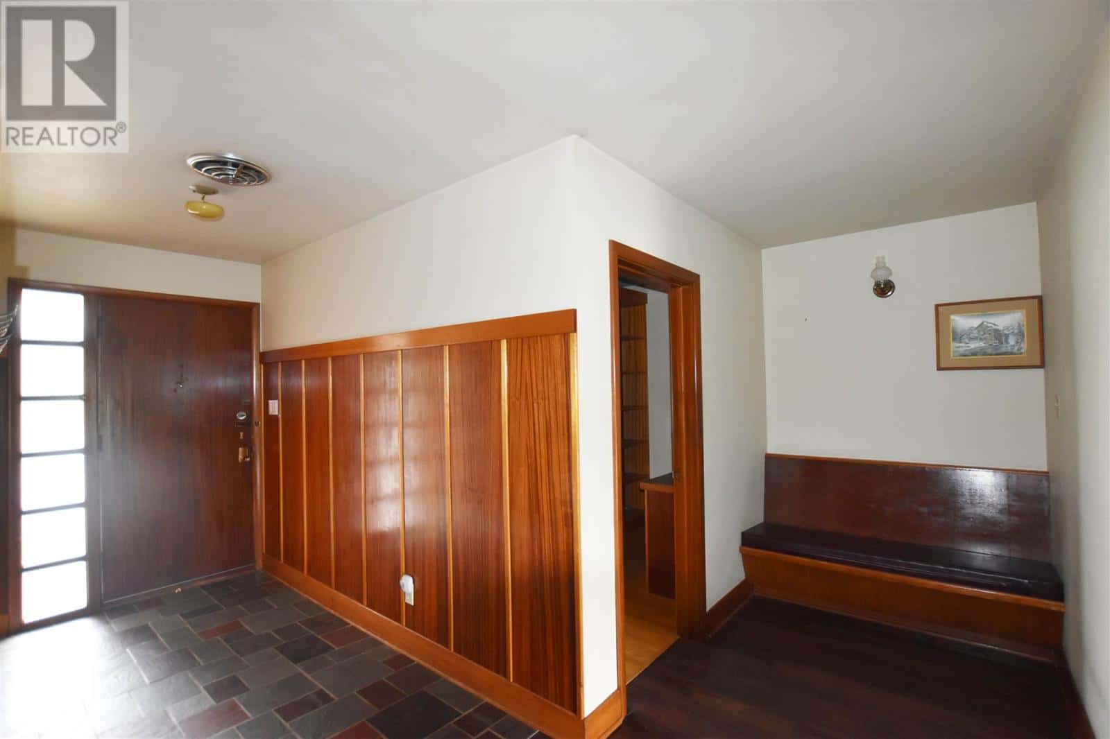 , Sault Ste. Marie, — Sault Ste. Marie - Photo 5 of 24