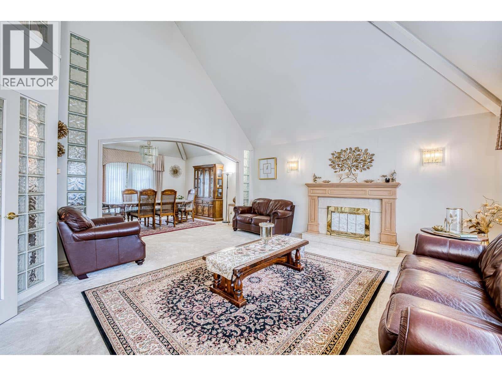 , Richmond, British Columbia — Richmond, British Columbia - Photo 2 of 80