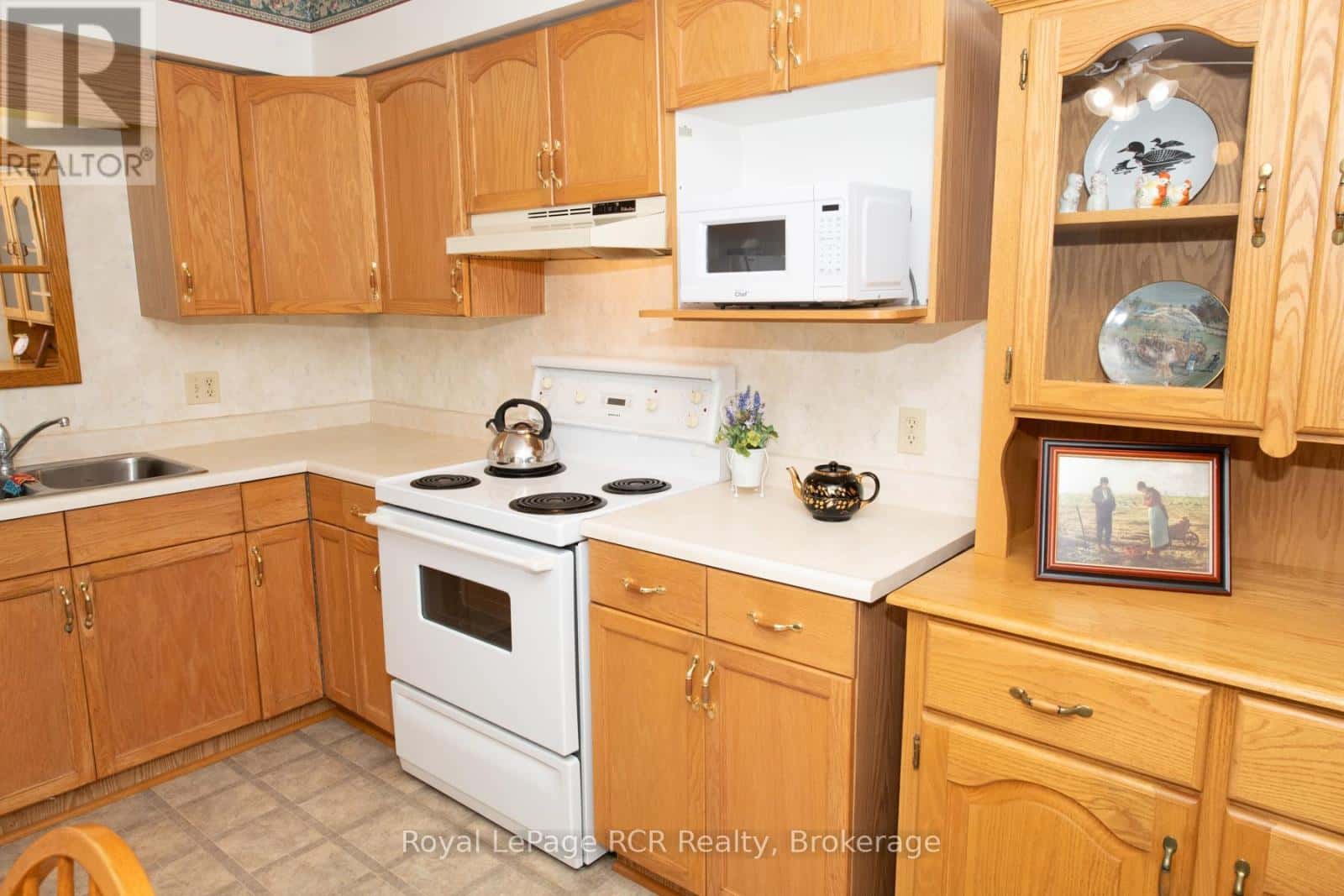 , Wellington North (Mount Forest), Ontario — Wellington North (Mount Forest), Ontario - Photo 5 of 70