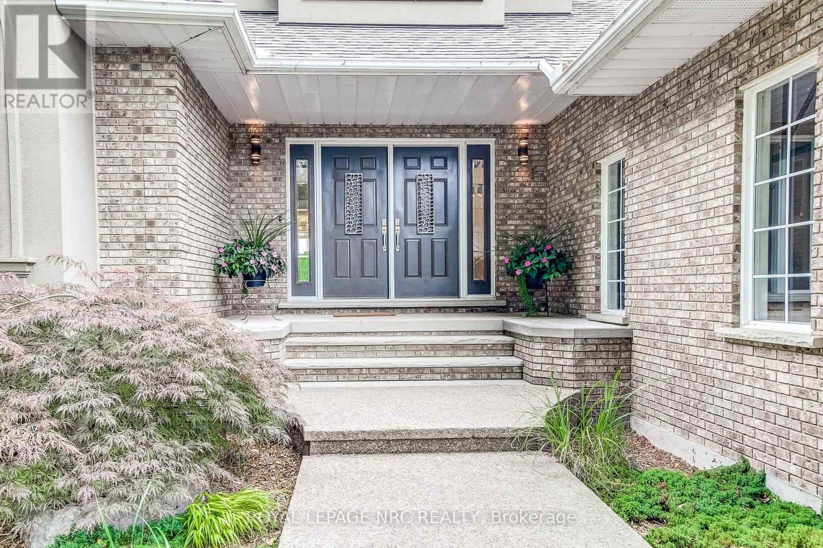 , Port Colborne (Sugarloaf), Ontario — Port Colborne (Sugarloaf), Ontario - Photo 2 of 82