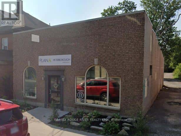 , Peterborough (Town Ward 3), Ontario — Peterborough (Town Ward 3), Ontario - Photo 3 of 10