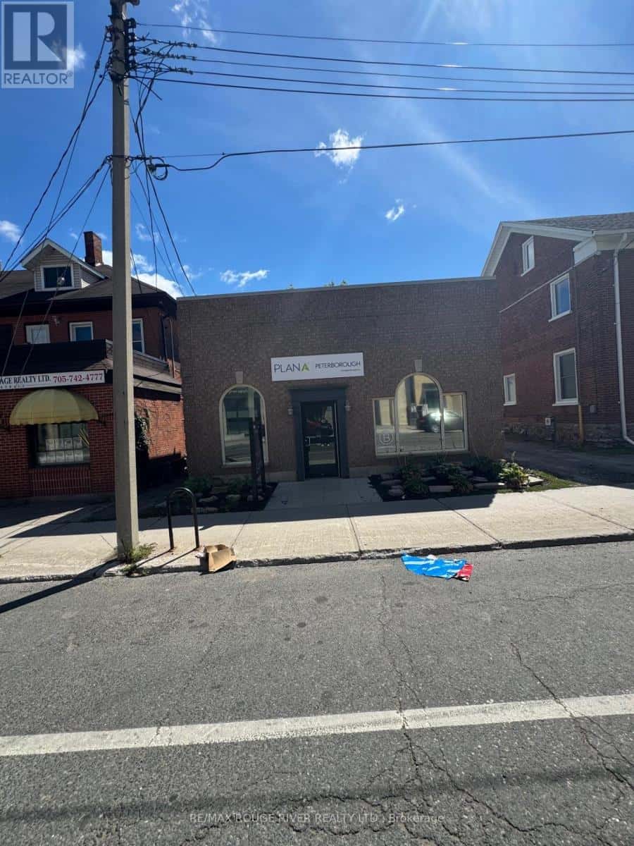 , Peterborough (Town Ward 3), Ontario — Peterborough (Town Ward 3), Ontario - Photo 2 of 10