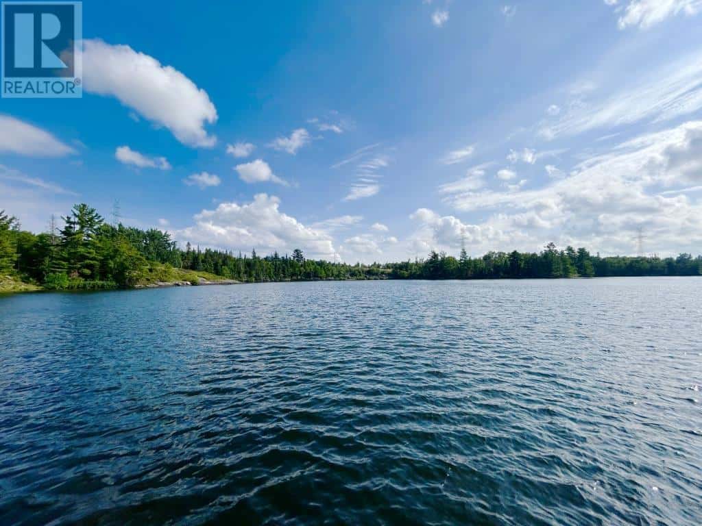 , Fort Frances, Ontario — Fort Frances, Ontario - Photo 5 of 41