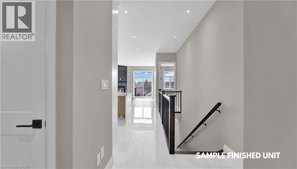 , Woodstock, — Woodstock - Photo 5 of 30