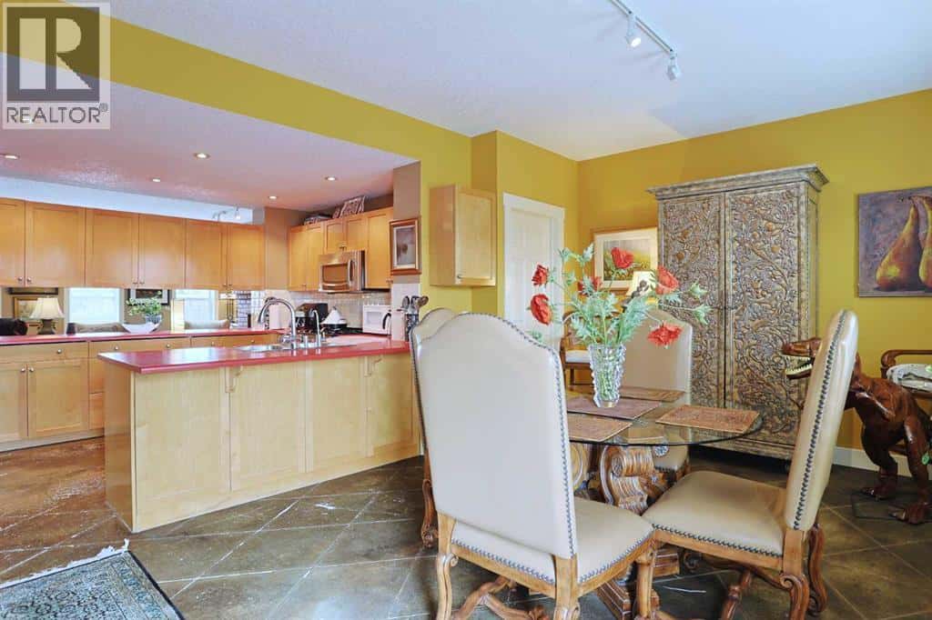 , Calgary, — Calgary - Photo 3 of 86