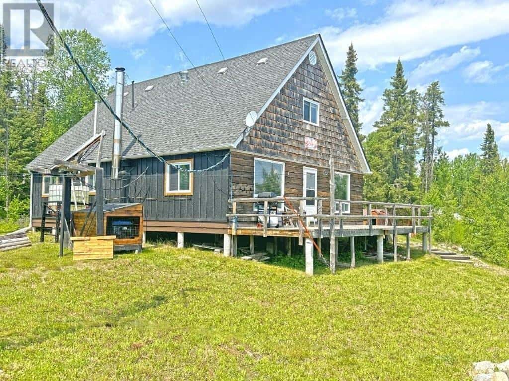 , Nakina, — Nakina - Photo 2 of 100