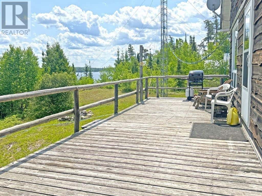 , Nakina, Ontario — Nakina, Ontario - Photo 3 of 100