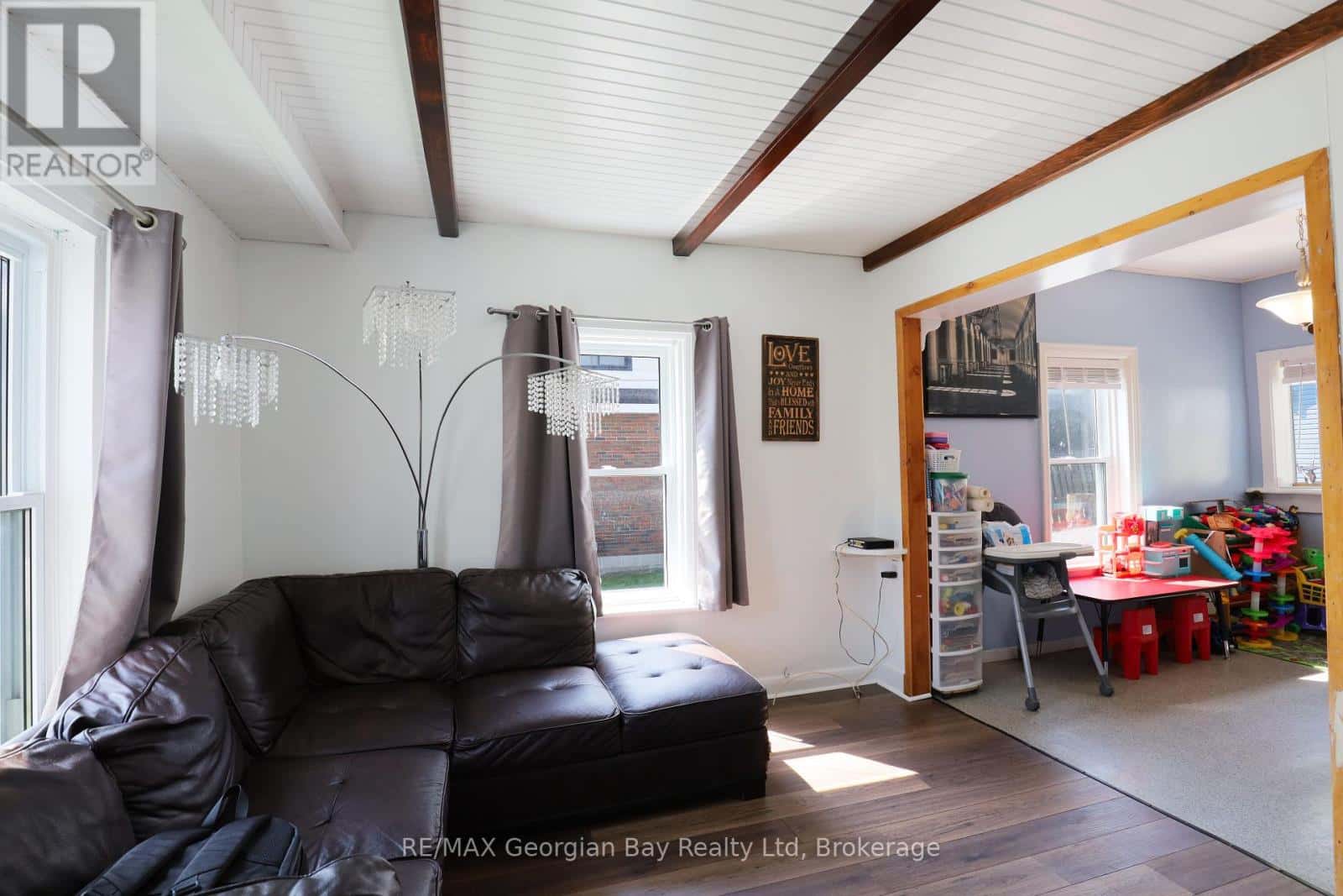 , Midland, Ontario — Midland, Ontario - Photo 5 of 42