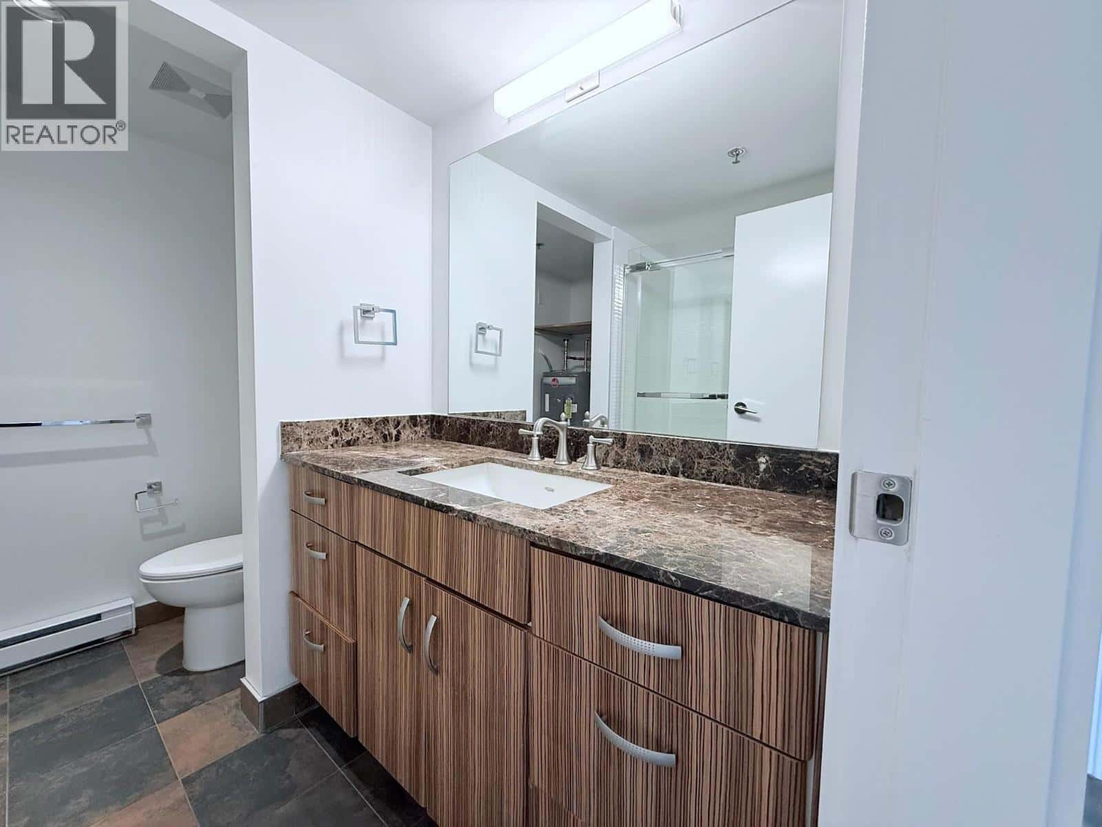 , Squamish, — Squamish - Photo 3 of 7