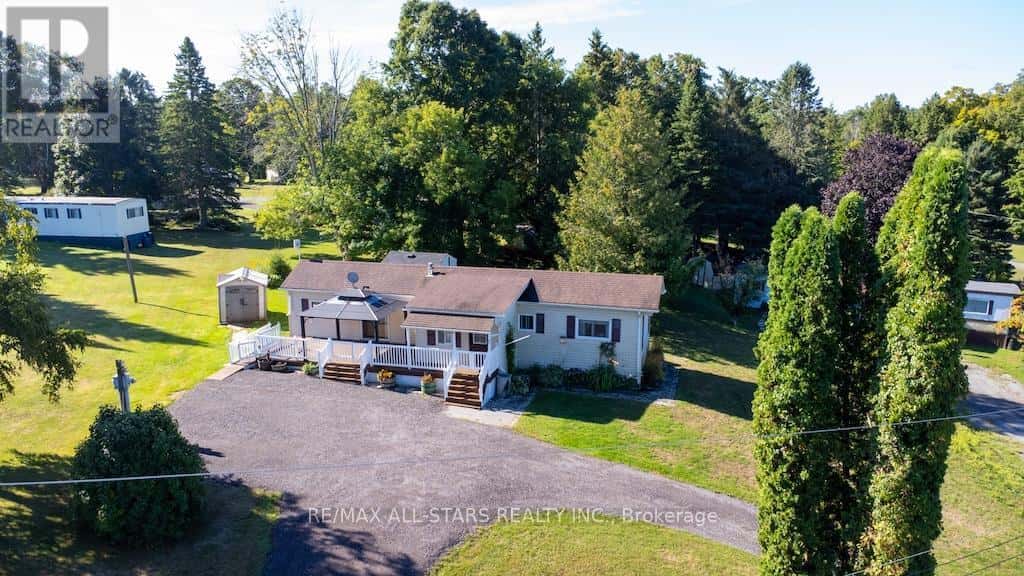 , Kawartha Lakes (Manvers), Ontario — Kawartha Lakes (Manvers), Ontario - Photo 2 of 35