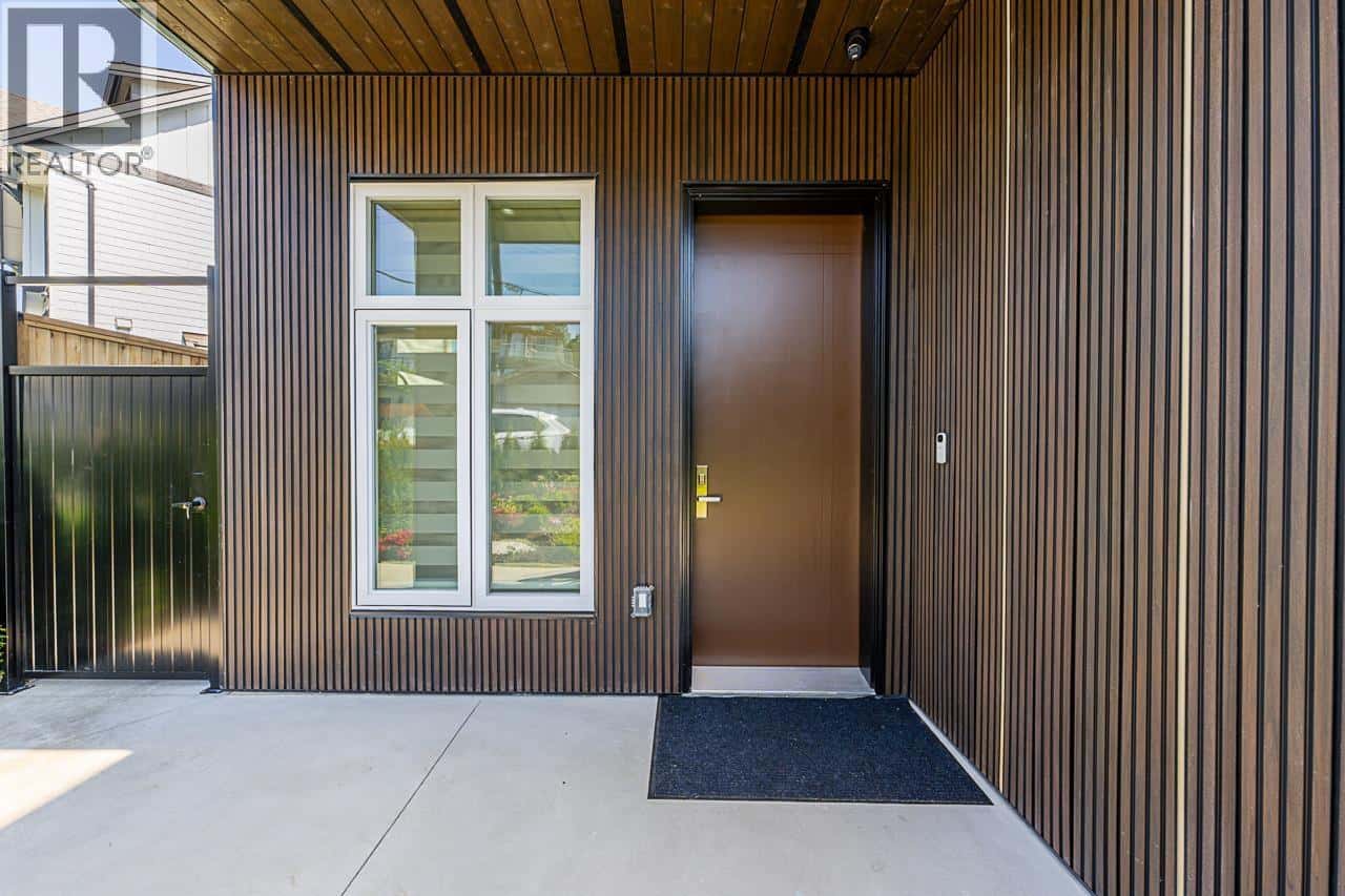 , Vancouver, — Vancouver - Photo 5 of 27