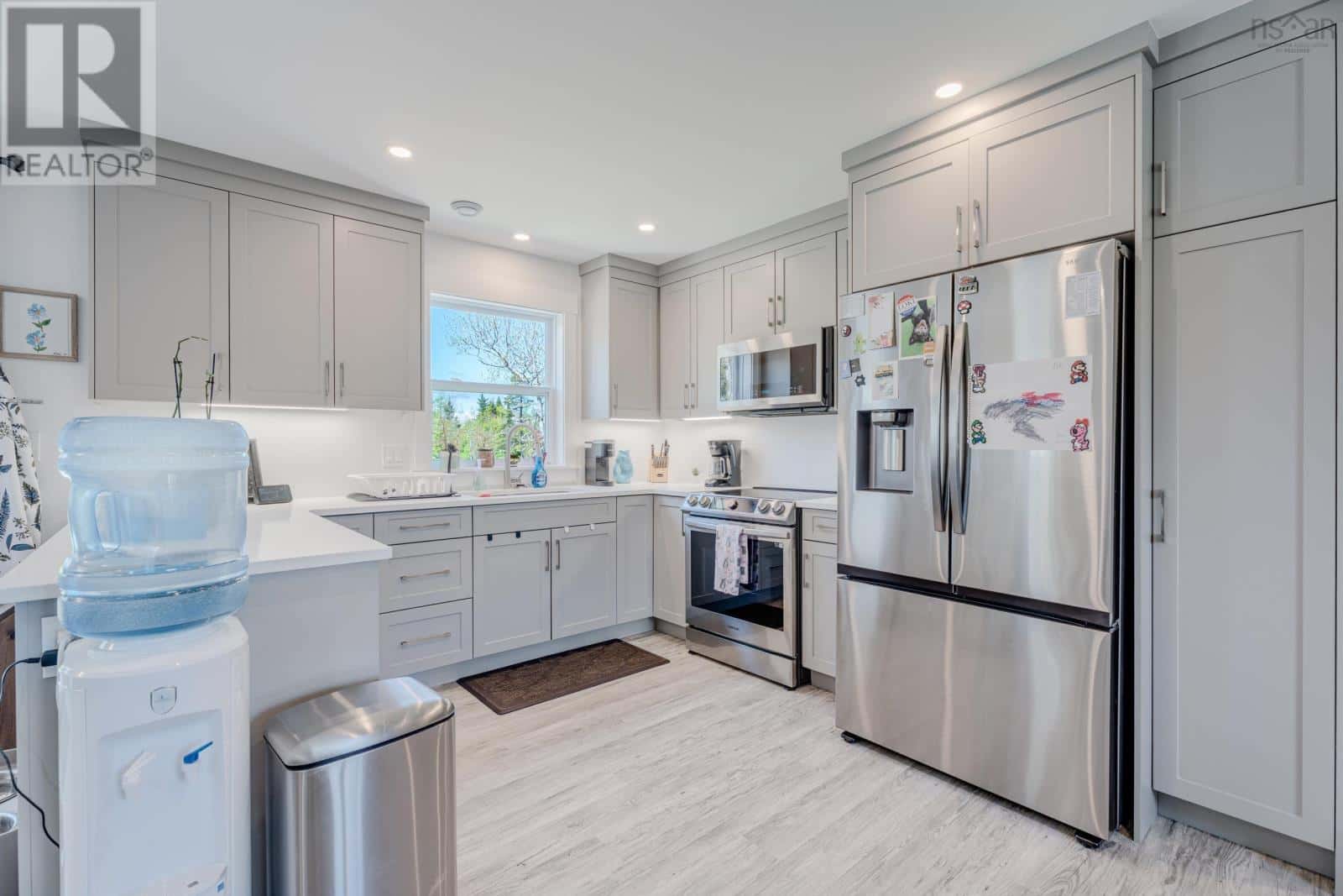 , Hatchet Lake, — Hatchet Lake - Photo 4 of 27