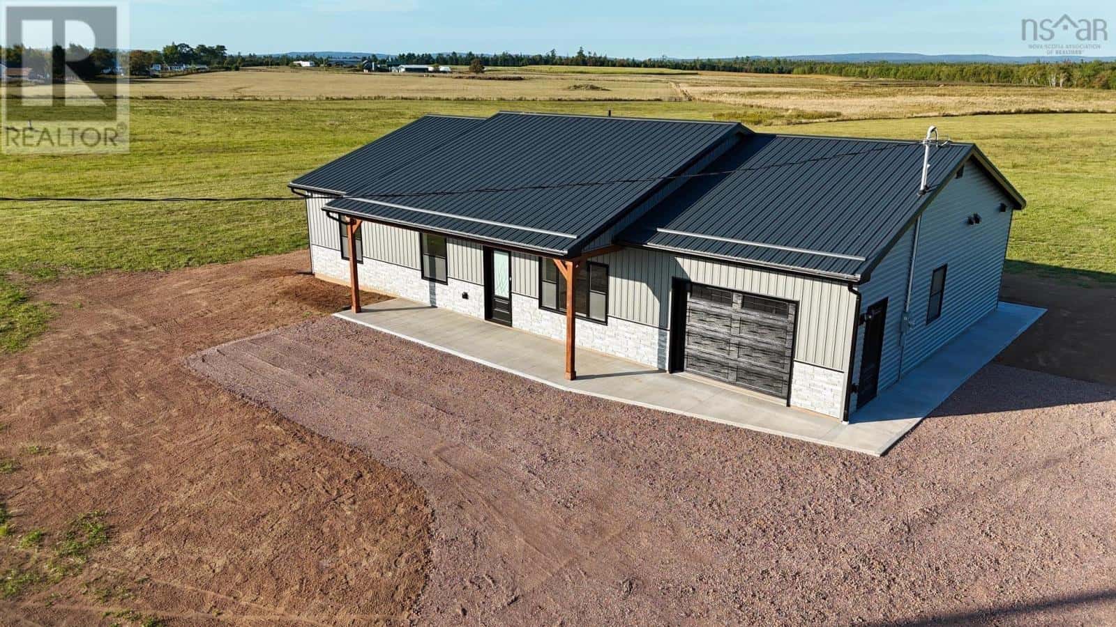 , Masstown, Nova Scotia — Masstown, Nova Scotia - Photo 4 of 39