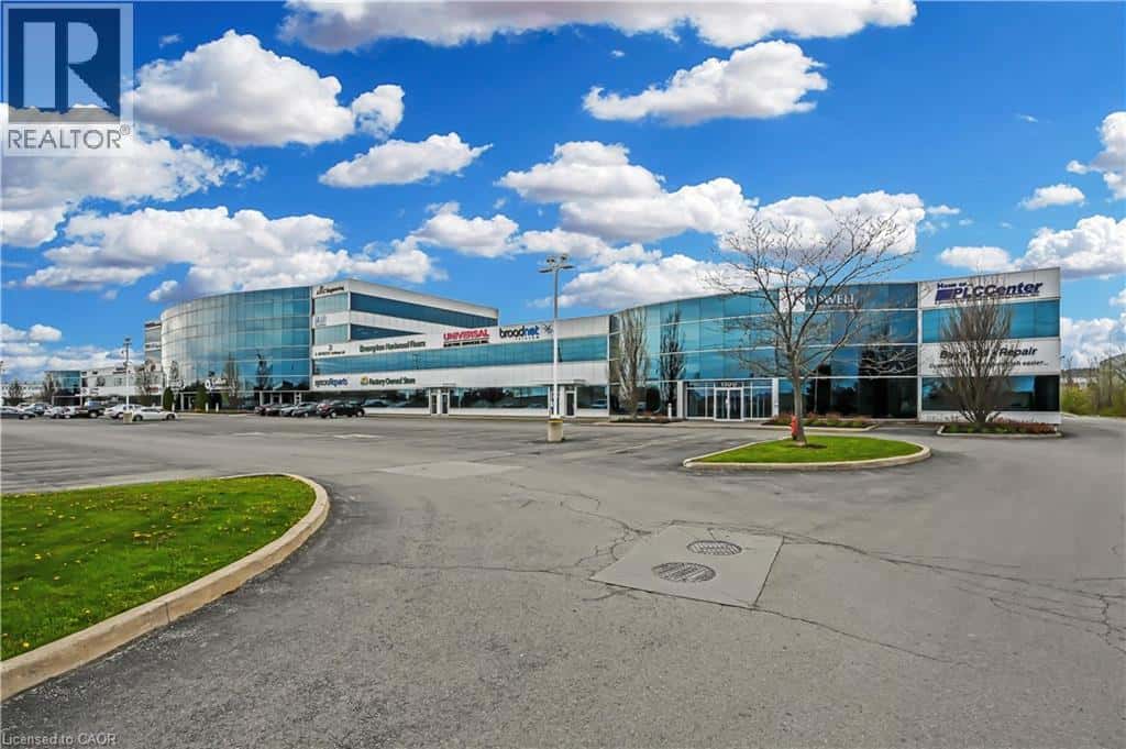 , Stoney Creek, — Stoney Creek - Photo 3 of 10