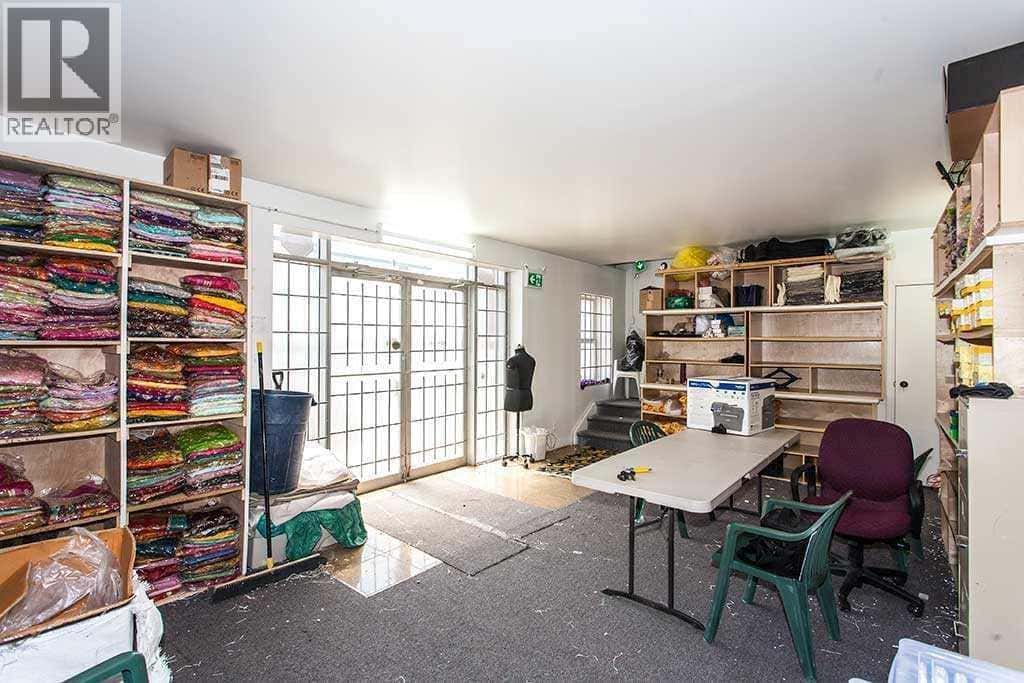 , Calgary, Alberta — Calgary, Alberta - Photo 3 of 13