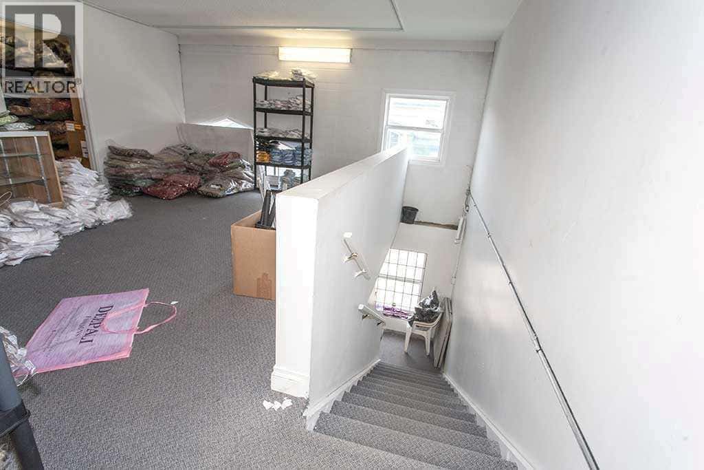 , Calgary, Alberta — Calgary, Alberta - Photo 5 of 13