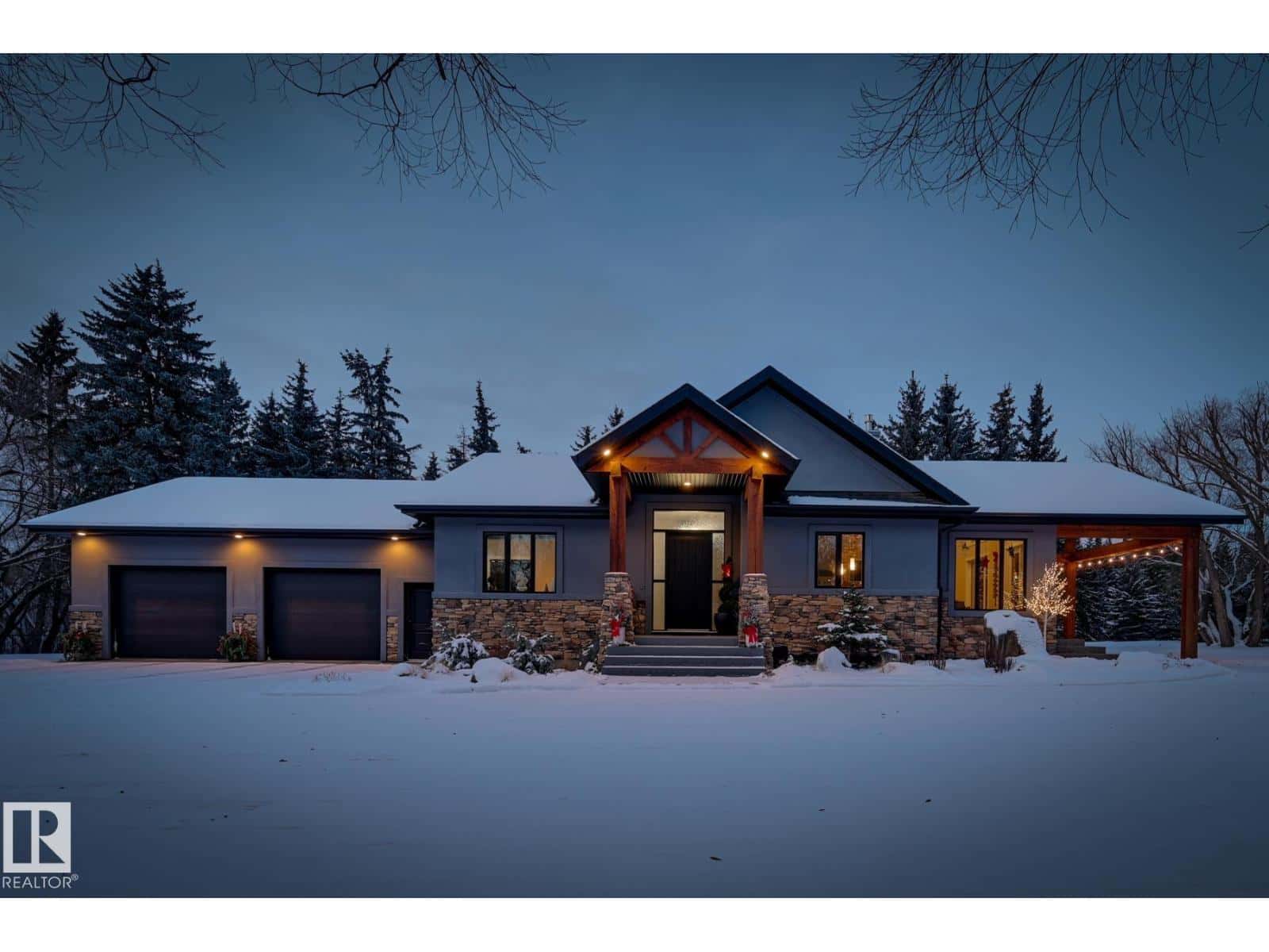 , Edmonton, Alberta — Edmonton, Alberta - Photo 2 of 59