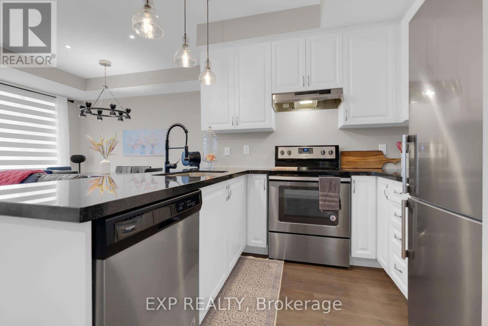 , Aurora (Aurora Village), — Aurora (Aurora Village) - Photo 5 of 29