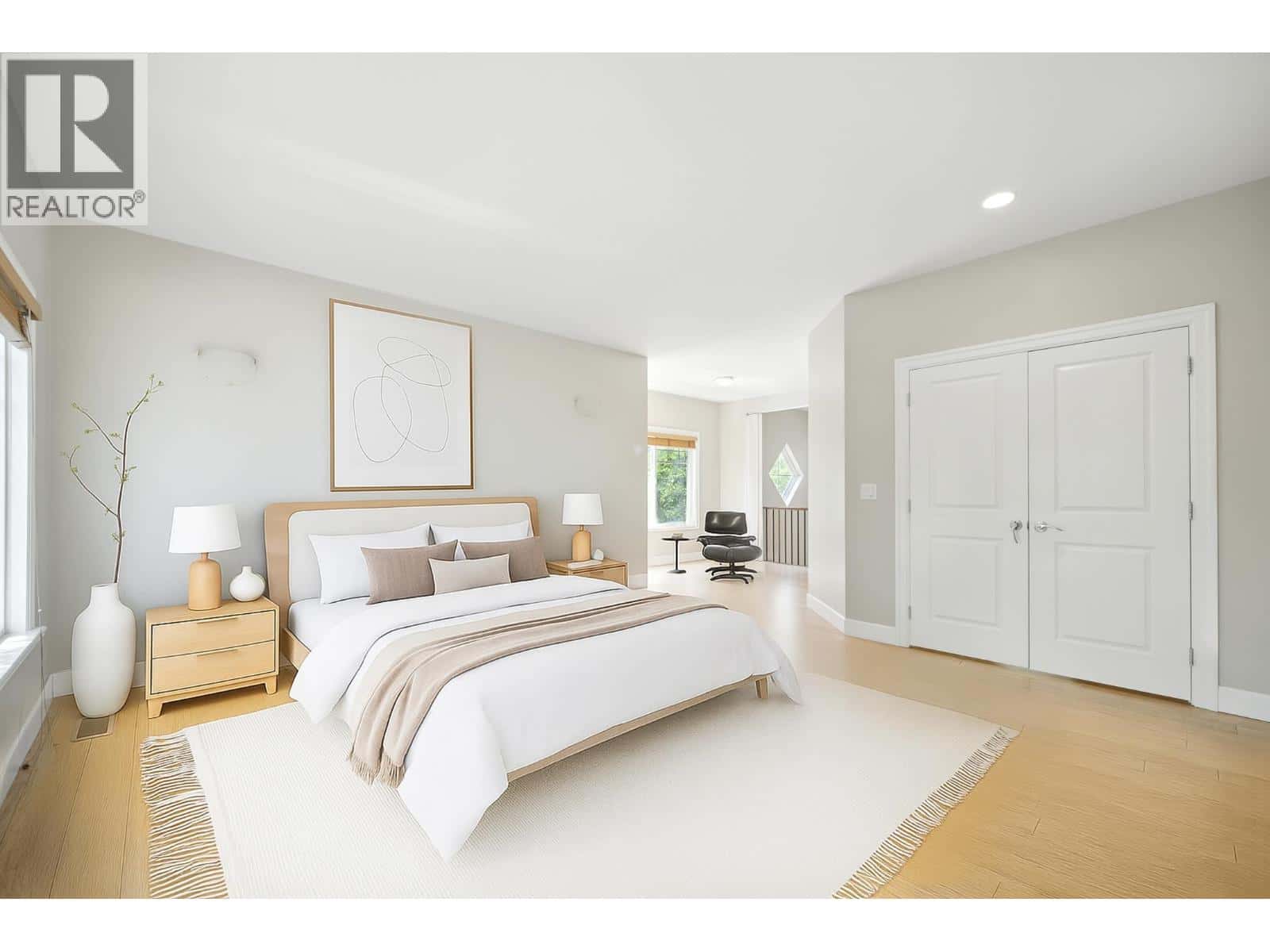 , Coquitlam, British Columbia — Coquitlam, British Columbia - Photo 3 of 40