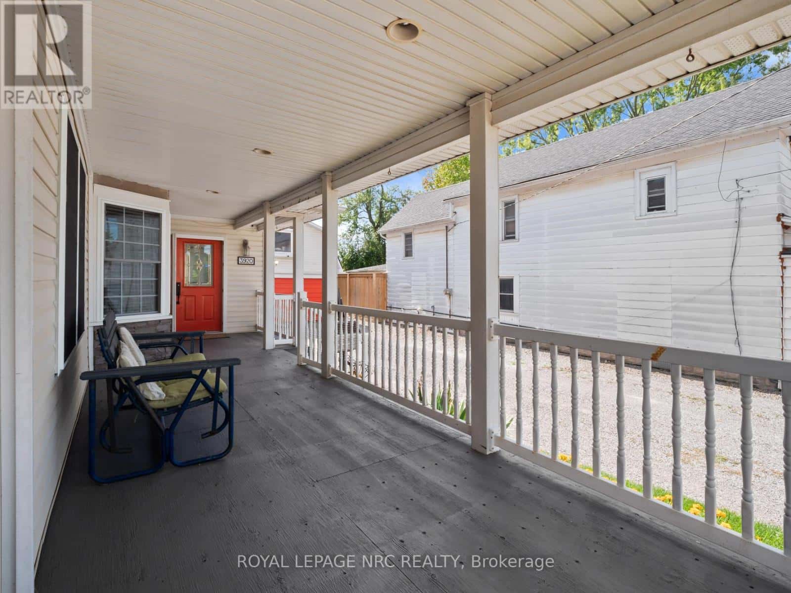 , Niagara Falls (Chippawa), Ontario — Niagara Falls (Chippawa), Ontario - Photo 3 of 45