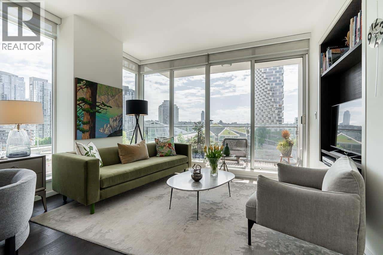 , Vancouver, British Columbia — Vancouver, British Columbia - Photo 5 of 39