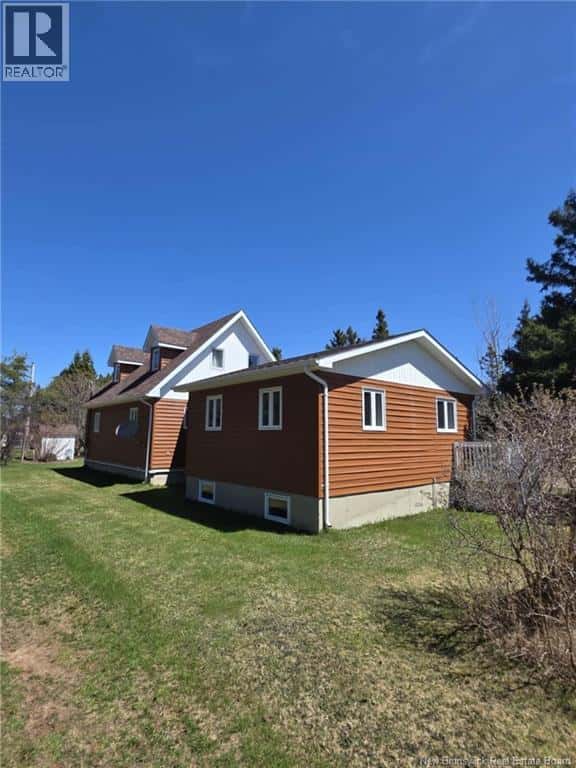 7997 St-Paul — Bas-Caraquet, New Brunswick - Photo 4 of 24