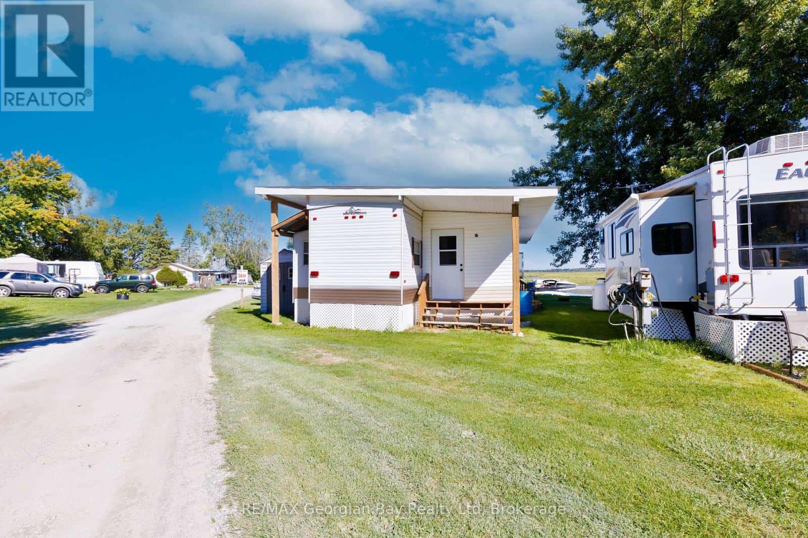 , Severn (Fesserton), — Severn (Fesserton) - Photo 2 of 24