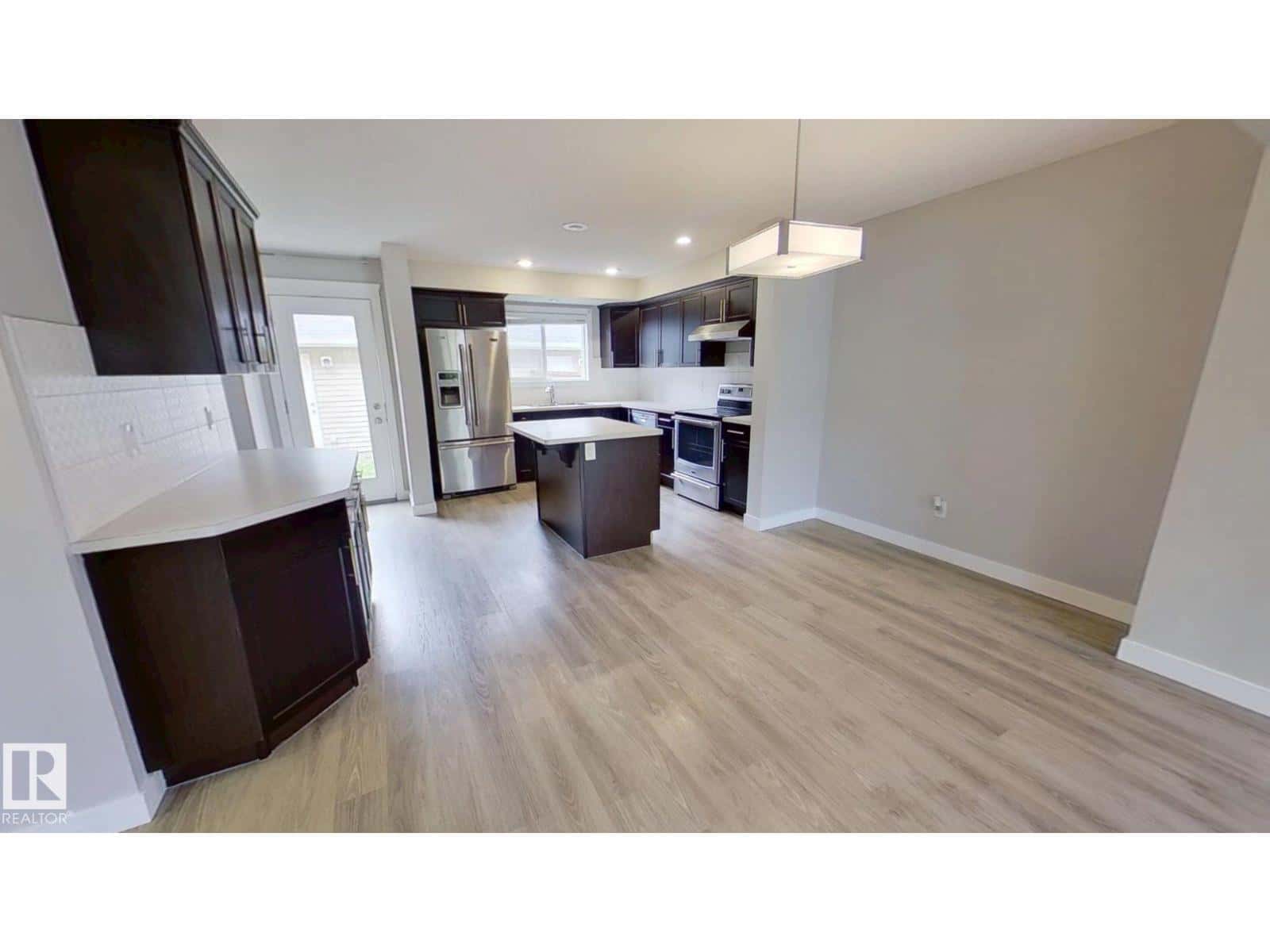 , Beaumont, — Beaumont - Photo 5 of 27